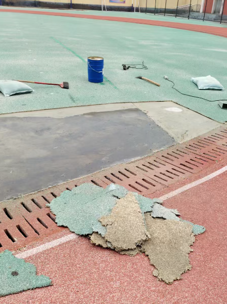 焦作球场翻新维修补、球场翻新修补改造